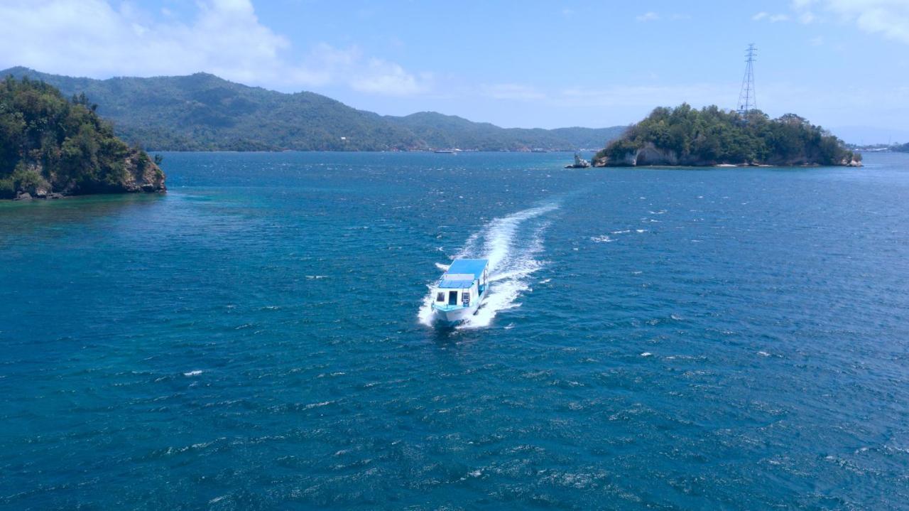 White Sands Beach Resort Lembeh Bitung Zewnętrze zdjęcie