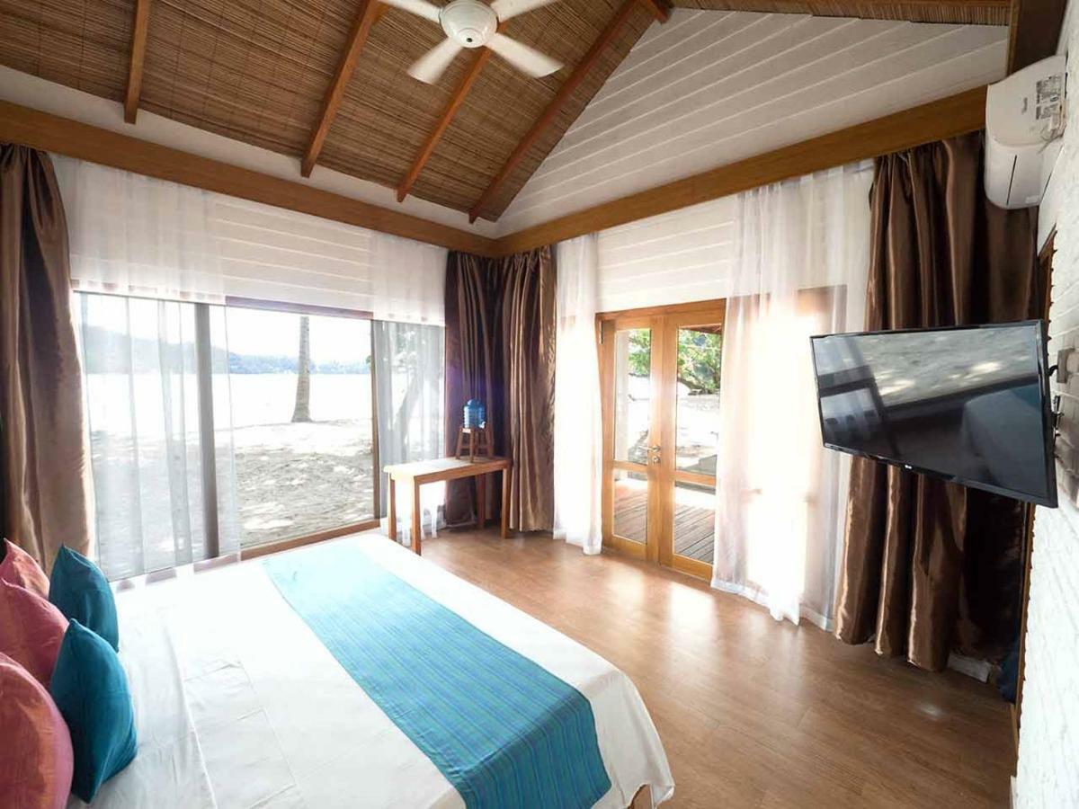 White Sands Beach Resort Lembeh Bitung Zewnętrze zdjęcie
