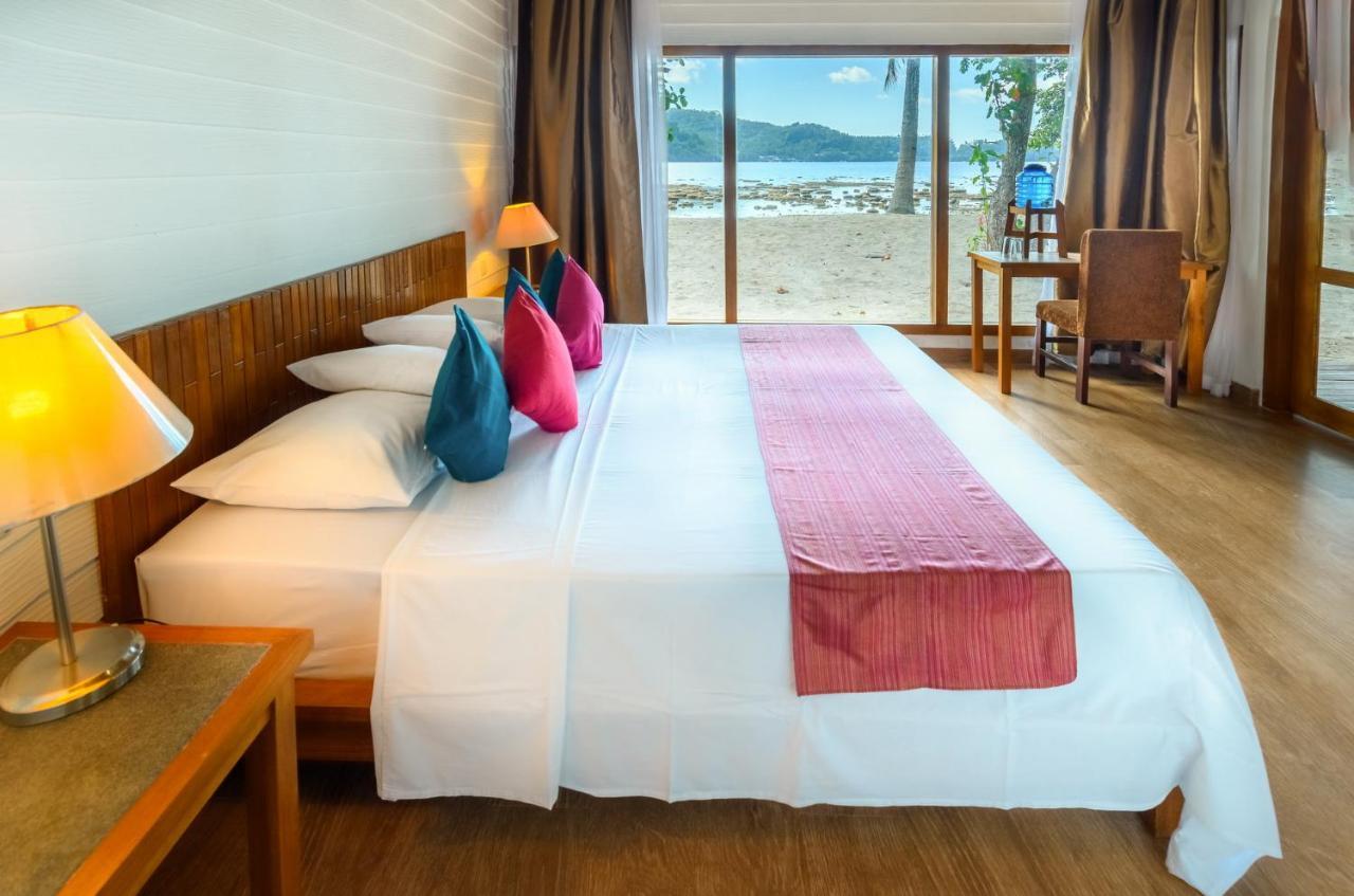 White Sands Beach Resort Lembeh Bitung Zewnętrze zdjęcie